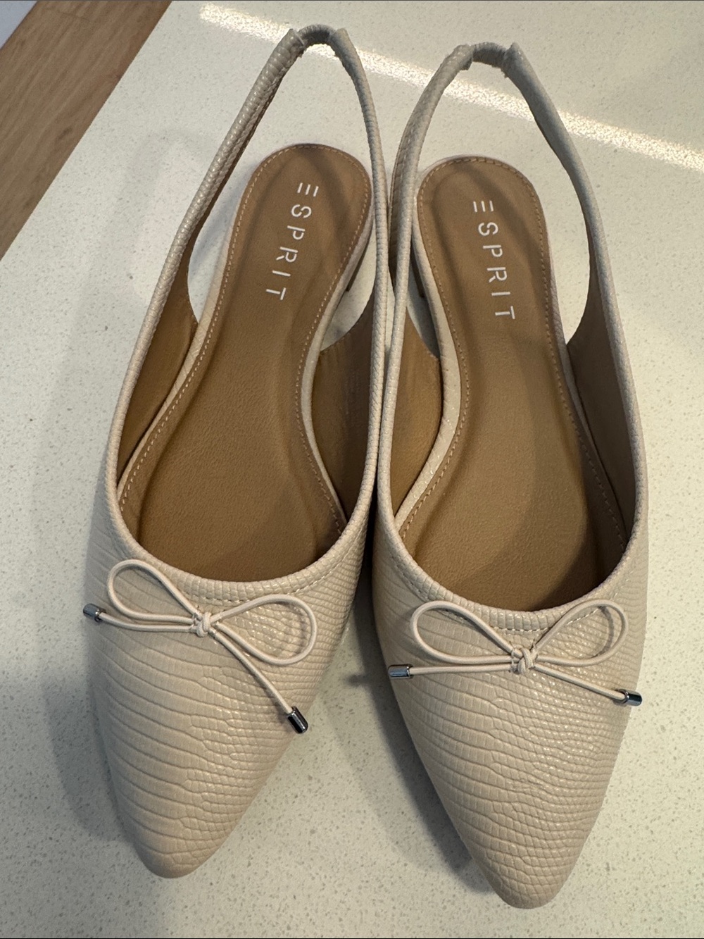 Esprit Cream Textured Pointed Slingback Flats with Bow